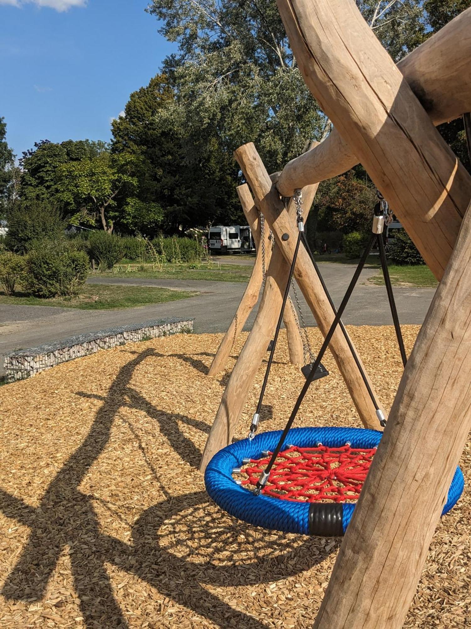 Camping Onlycamp Tours Val De Loire 圣阿韦尔坦 外观 照片